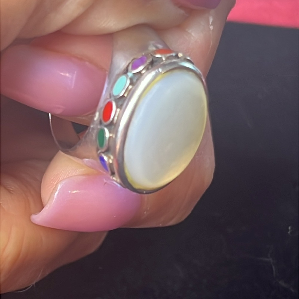 .925 SILVER mother of PEARL RING